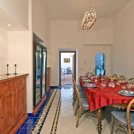 Sleeps 12 Pool Air Con Wifi * Conca dei Marini