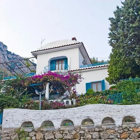 Sleeps 12 Pool Air Con Wifi * Conca dei Marini