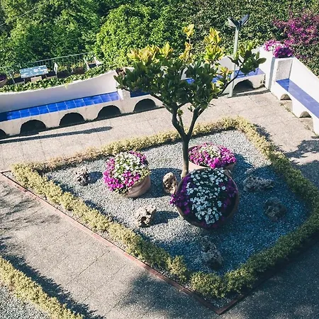 Sleeps 12 Pool Air Con Wifi Villa