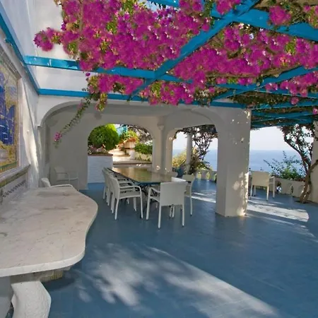 Sleeps 12 Pool Air Con Wifi * Conca dei Marini