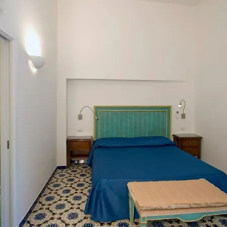 Sleeps 12 Pool Air Con Wifi Villa *