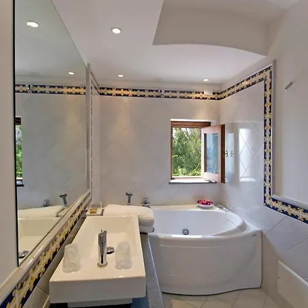 Sleeps 12 Pool Air Con Wifi Conca dei Marini