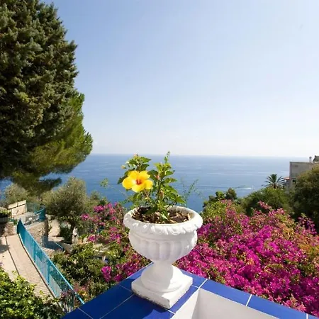 Sleeps 12 Pool Air Con Wifi Vila Conca dei Marini